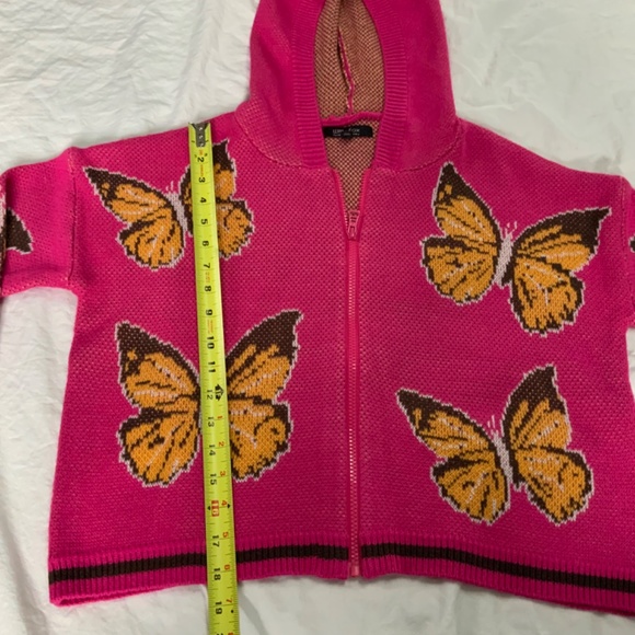 Cropped, Hooded, Zip Front Cardigan with Butterflies - Picture 6 of 11